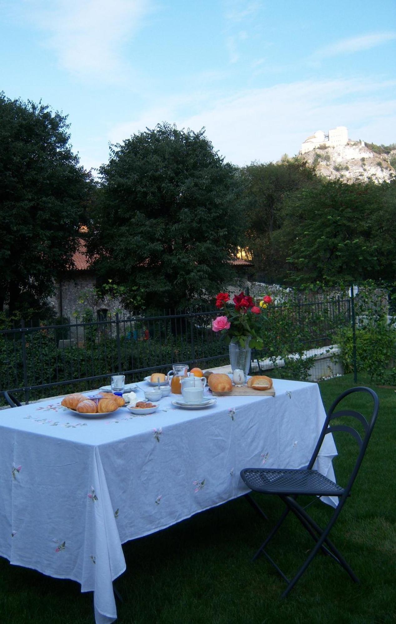 B&B Corte Barbieri Dolcè Extérieur photo