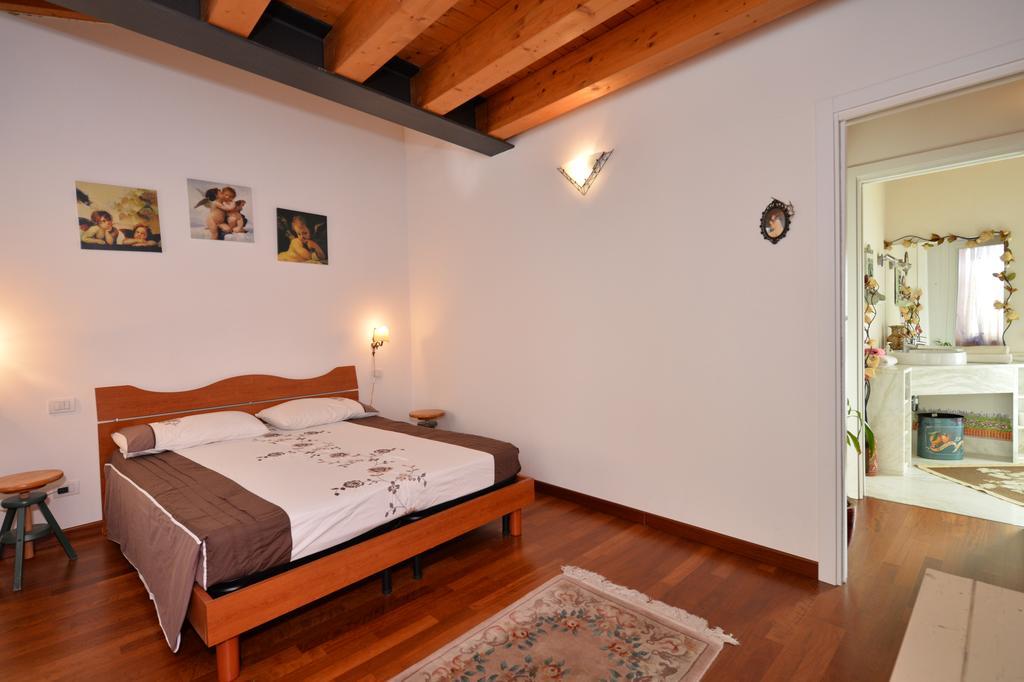 B&B Corte Barbieri Dolcè Extérieur photo