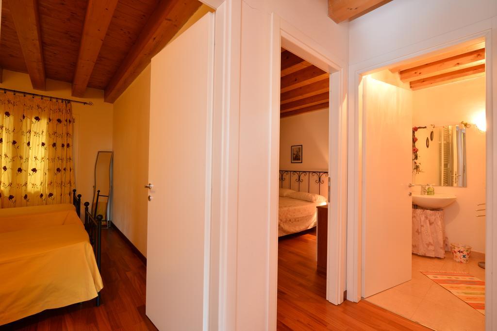 B&B Corte Barbieri Dolcè Extérieur photo