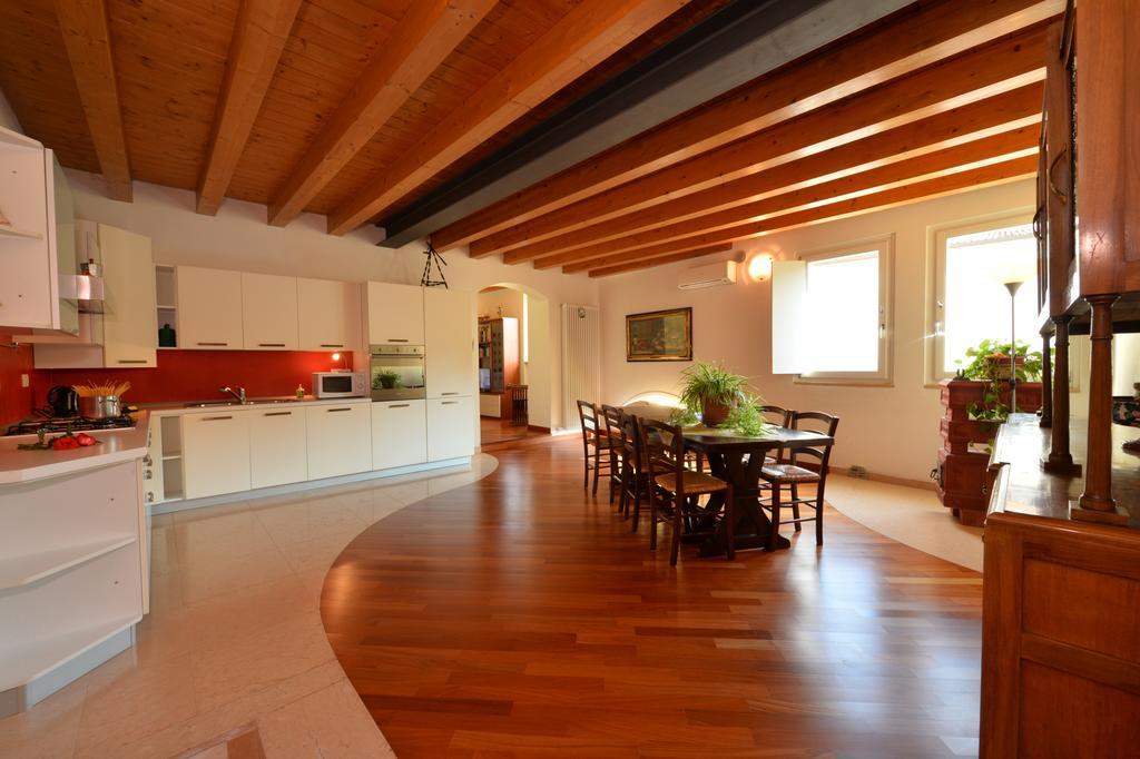 B&B Corte Barbieri Dolcè Extérieur photo